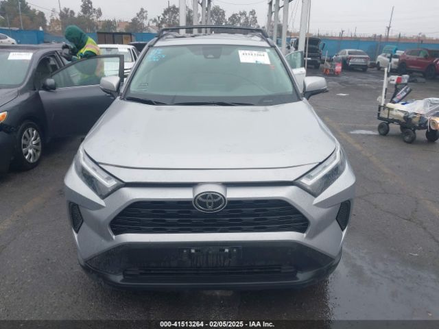 2T3W1RFV9NC186124 Toyota Rav4 Xle