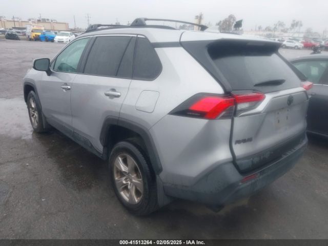 2T3W1RFV9NC186124 Toyota Rav4 Xle