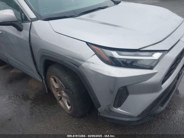 2T3W1RFV9NC186124 Toyota Rav4 Xle