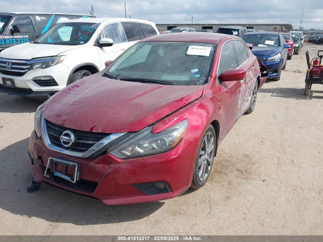 1N4AL3AP0JC137065 Nissan Altima 2.5 Sr