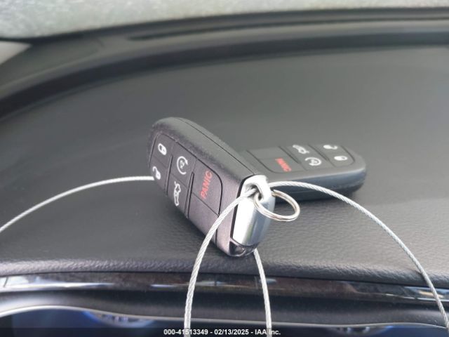 1C3CCCCB3GN173628 Chrysler 200 C