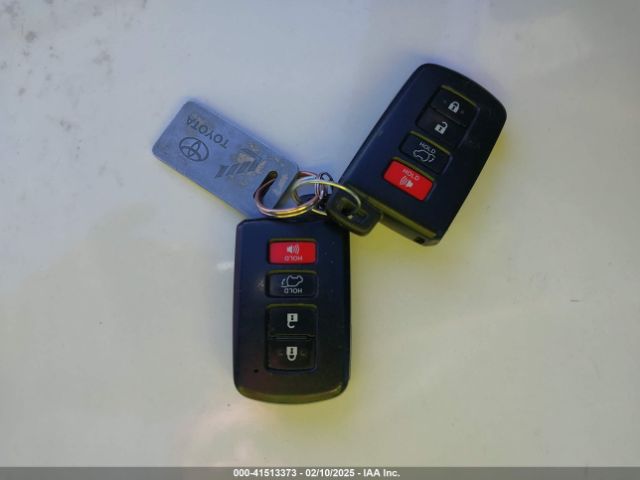 5TDJZRFH1JS879096 Toyota Highlander Xle