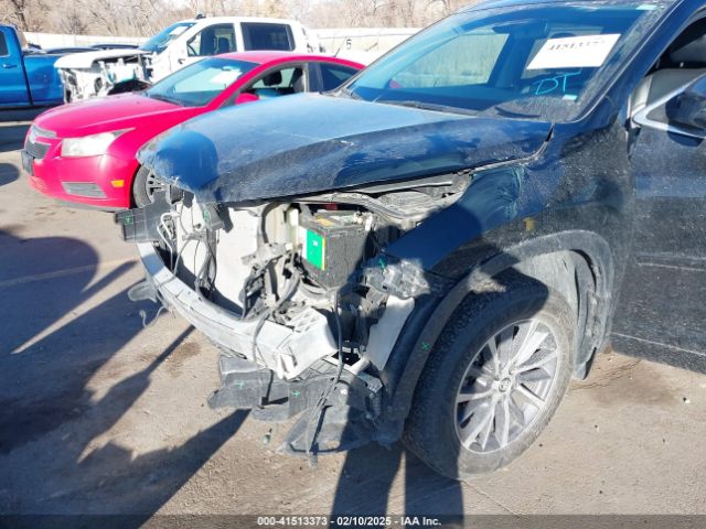 5TDJZRFH1JS879096 Toyota Highlander Xle