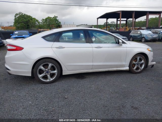3FA6P0HD7GR343062 Ford FUSION SE
