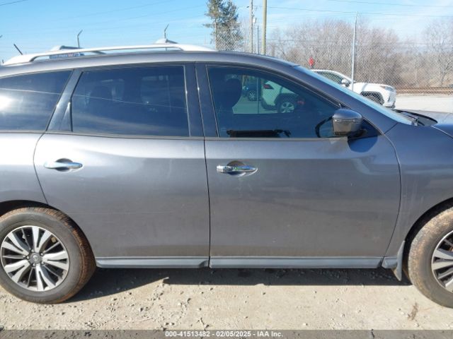 5N1DR2MN1HC903322 Nissan Pathfinder S