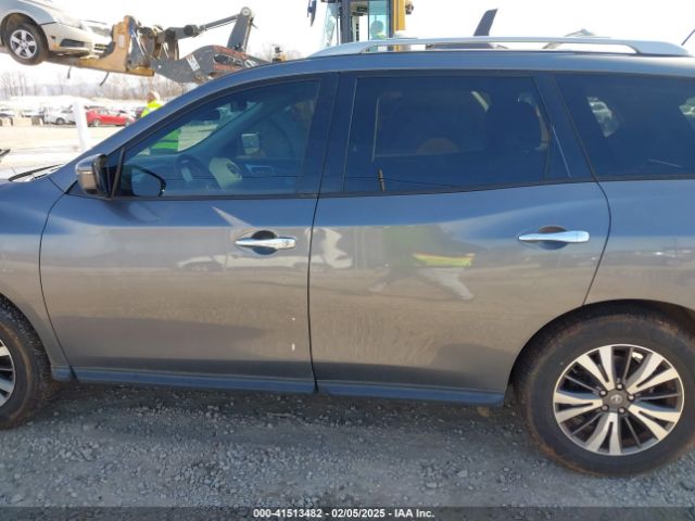 5N1DR2MN1HC903322 Nissan Pathfinder S