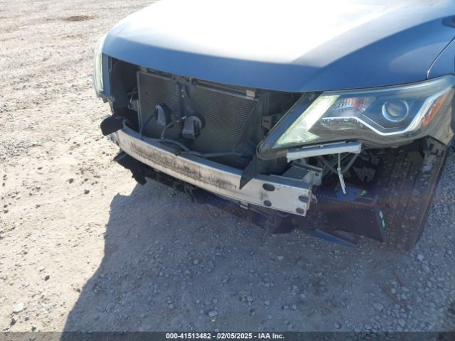 5N1DR2MN1HC903322 Nissan Pathfinder S