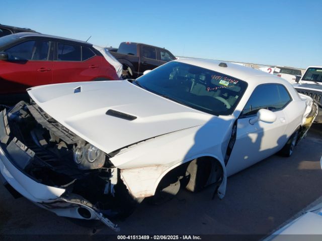 2C3CDZAG2KH561708 Dodge Challenger Sxt