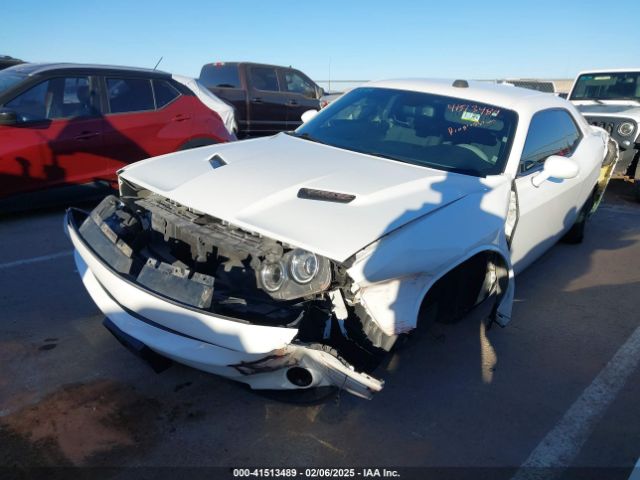 2C3CDZAG2KH561708 Dodge Challenger Sxt
