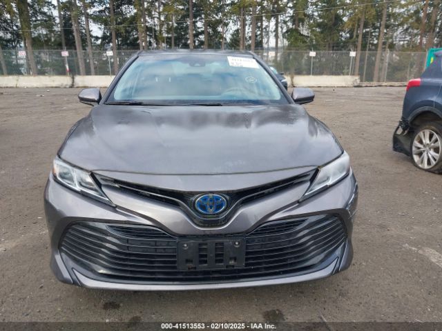 4T1B31HKXJU003277 Toyota Camry Hybrid Le