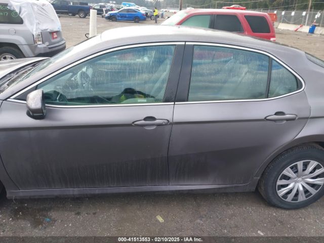 4T1B31HKXJU003277 Toyota Camry Hybrid Le