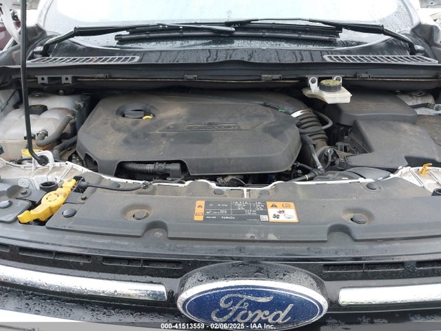 1FMCU0JX5EUC22431 Ford Escape Titanium