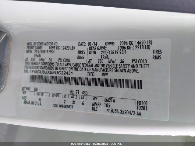 1FMCU0JX5EUC22431 Ford Escape Titanium