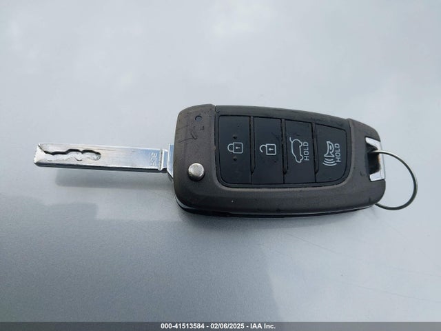 KMHH35LE9JU029520 Hyundai ELANTRA GT