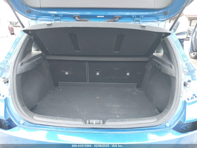 KMHH35LE9JU029520 Hyundai ELANTRA GT
