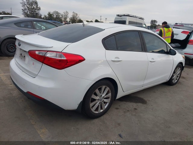 KIA FORTE LX 2016 KNAFK4A6XG5574372 Image 4