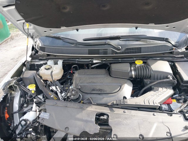 Chrysler Pacifica Touring L 2024 2C4RC1BG5RR162837 Image 10