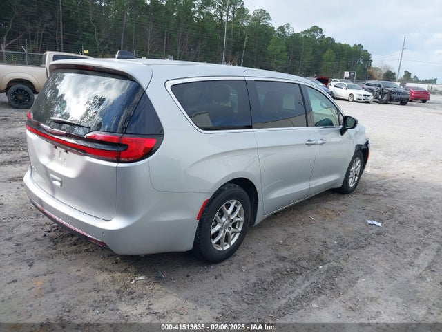 Chrysler Pacifica Touring L 2024 2C4RC1BG5RR162837 Image 4