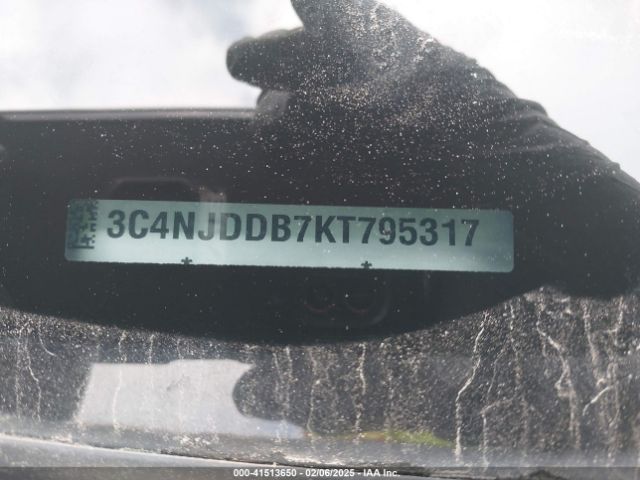 3C4NJDDB7KT795317 Jeep Compass Trailhawk 4x4