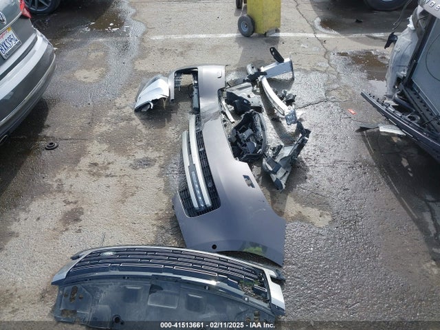 SALKP9FU4PA009185 Land Rover aj120p6h