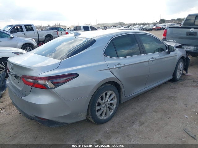 4T1C11AK3PU102200 Toyota CAMRY LE