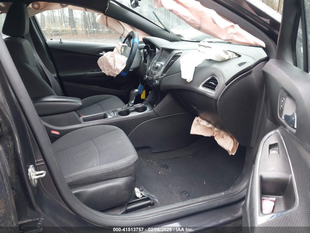 1G1BE5SM9H7116655 Chevrolet Cruze Lt Auto