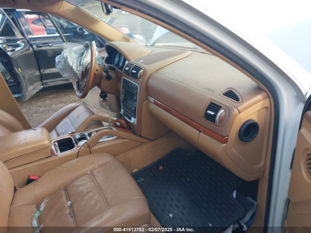 2009 PORSCHE CAYENNE WP1AA29P59LA09512 Photo 4
