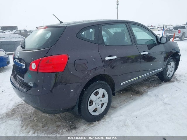 JN8AS5MV2EW706588 Nissan Rogue Select S