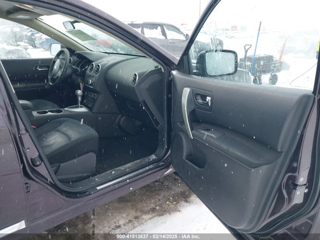 JN8AS5MV2EW706588 Nissan Rogue Select S