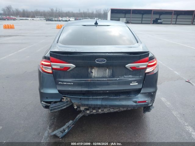 3FA6P0HD0LR229656 Ford FUSION SE