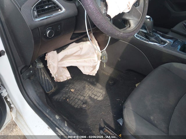 1G1BE5SM9G7325375 Chevrolet Cruze Lt Auto