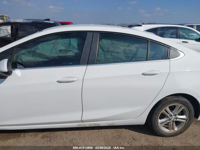 1G1BE5SM9G7325375 Chevrolet Cruze Lt Auto