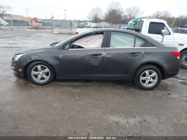 1G1PC5SB4F7240663 Chevrolet Cruze 1lt Auto
