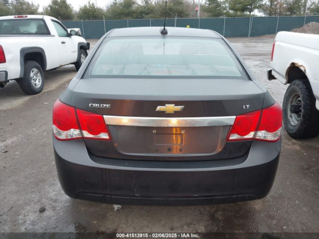 1G1PC5SB4F7240663 Chevrolet Cruze 1lt Auto