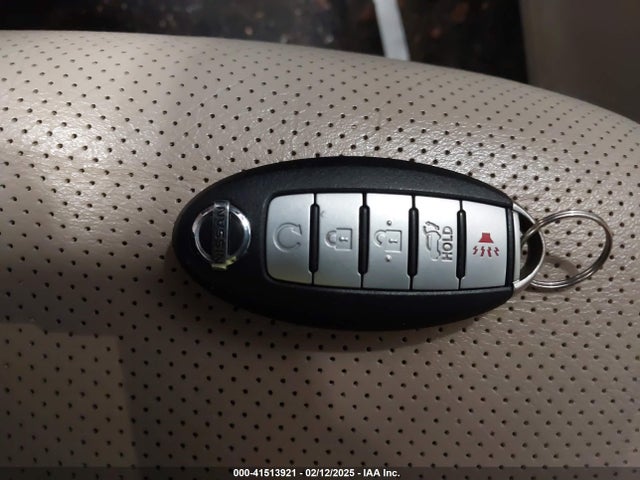 5N1AT2MV8HC769879 Nissan 2017