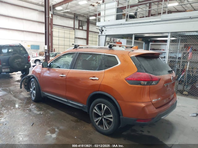 5N1AT2MV8HC769879 Nissan 2017