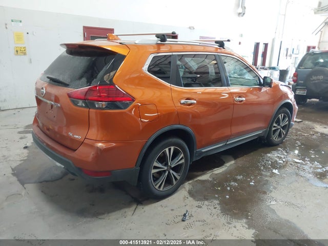 5N1AT2MV8HC769879 Nissan 2017