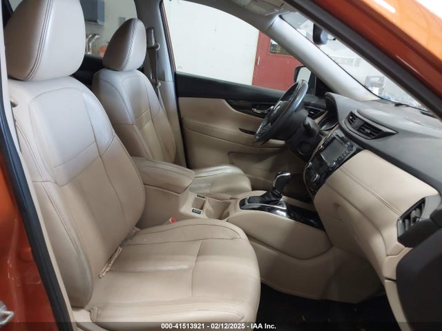 5N1AT2MV8HC769879 Nissan 2017