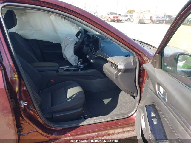 1N4BL4DV0PN352737 Nissan Altima Sv Fwd