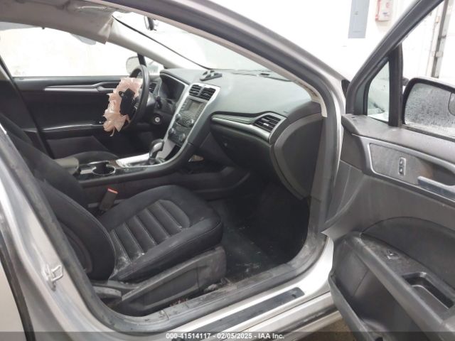 3FA6P0HD0ER311437 Ford FUSION SE