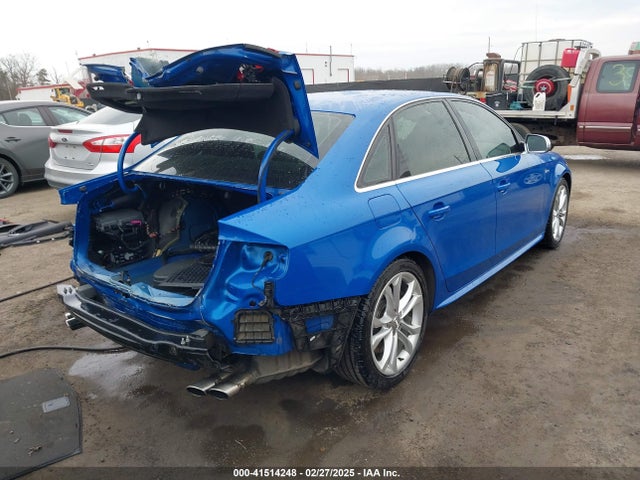 2011 AUDI S4 WAUBGAFLXBA009360 Photo 3