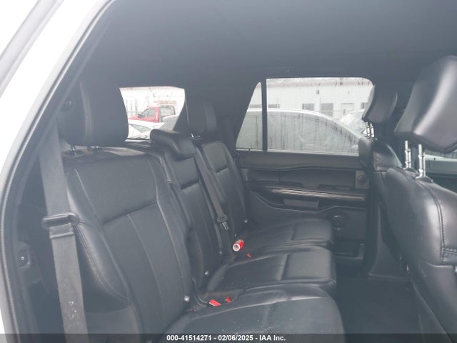 1FMJU1JT7JEA57514 Ford Expedition Xlt