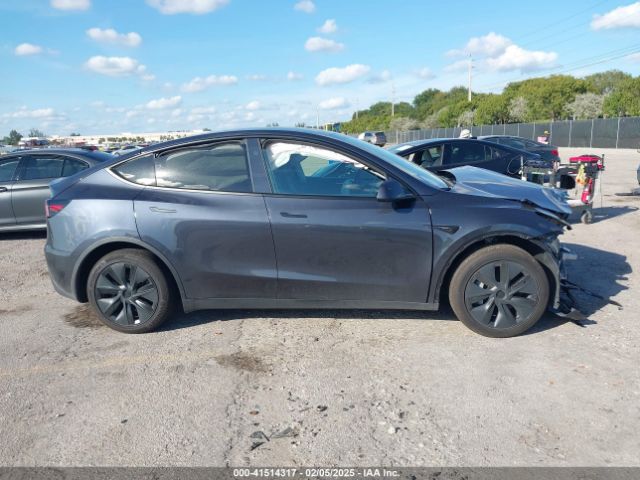 7SAYGDED4SF226776 Tesla Model Y Long Range Dual Motor All-wheel Drive