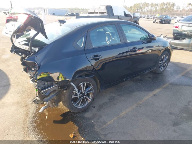 3KPF24ADXRE824413 KIA Forte Lxs