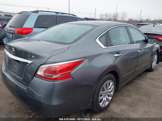 1N4AL3APXFN380586 Nissan Altima 2.5 S
