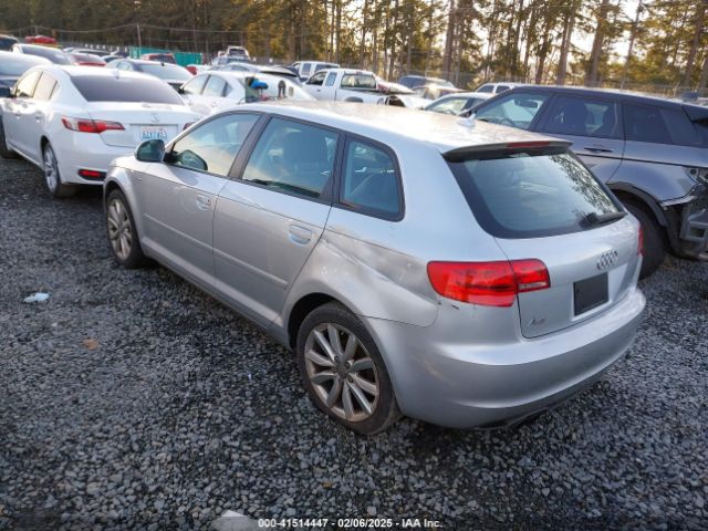 2010 AUDI A3 WAUFFAFM5AA019418 Photo 2