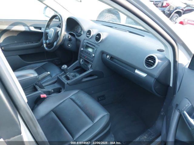 2010 AUDI A3 WAUFFAFM5AA019418 Photo 4