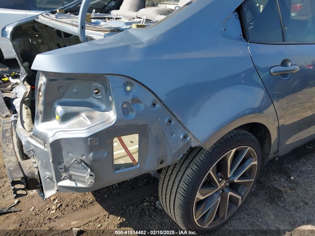 Toyota COROLLA SE 2020 5YFP4RCE0LP038711 Image 18