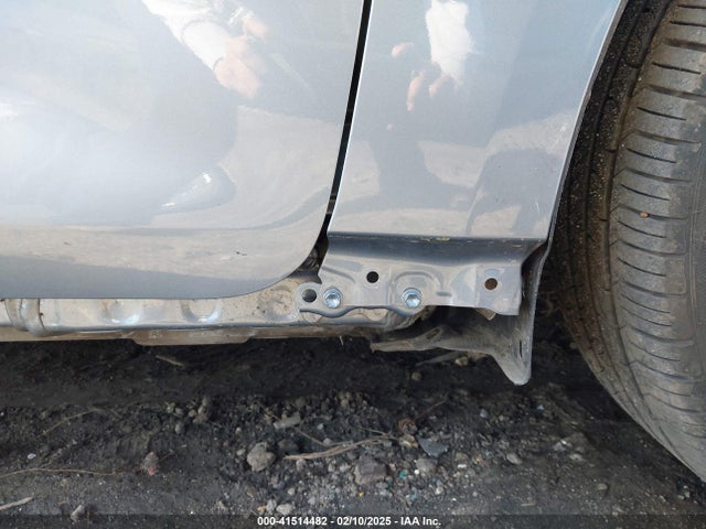Toyota COROLLA SE 2020 5YFP4RCE0LP038711 Image 19