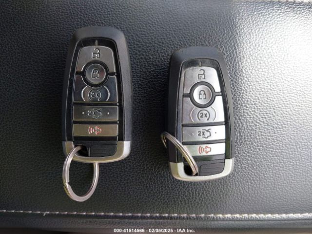 3FA6P0H91JR255238 Ford FUSION SE